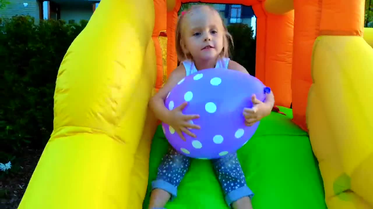 Red, yellow, blue, and green! Learn all the colors of the rainbow with this beautiful video of colorful balloons floating in the sky.