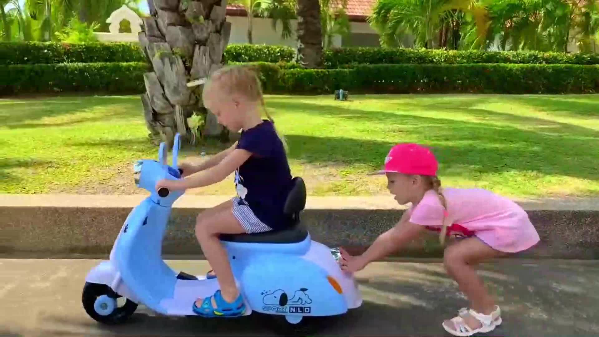 What does it mean to be a good friend? This educational video uses car characters to teach valuable social lessons about kindness, empathy, and cooperation.