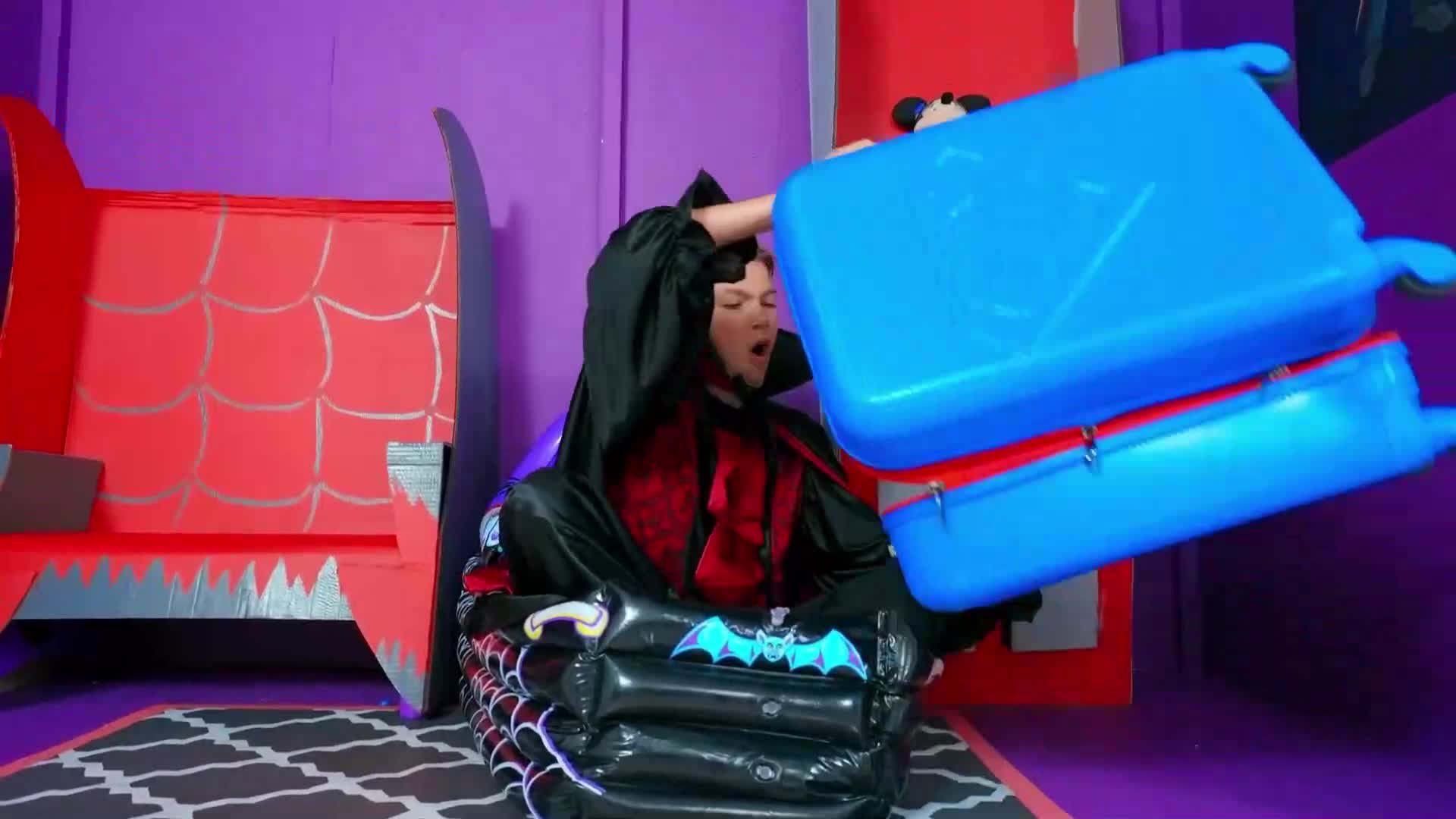 Let's build two amazing playhouses with Play-Doh! Follow along to create a beautiful pink princess castle and a mysterious black vampire house.
